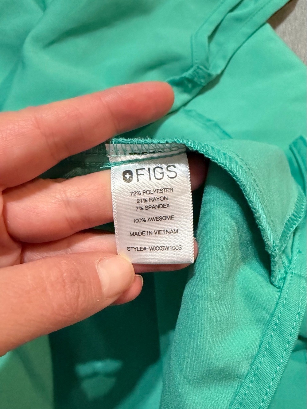 FIGS Rafaela Oversized Scrub Top & Zamora Jogger Set Small Teal Green - Picture 9 of 10